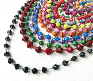 How to make Recycled Newspaper Beads
